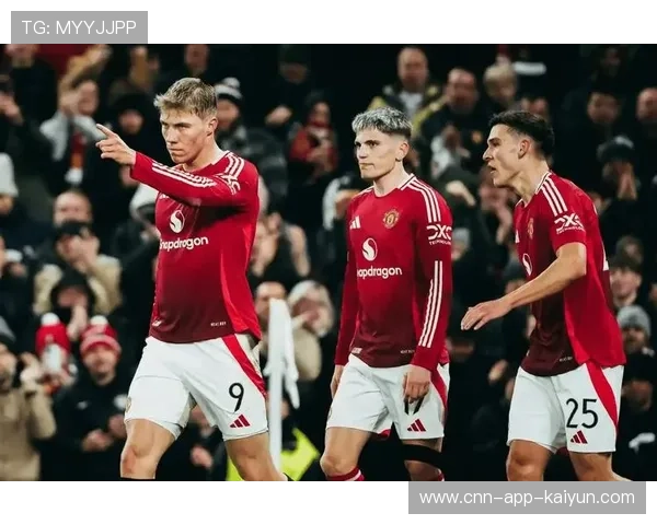 曼联青训小卒升入一线阵容